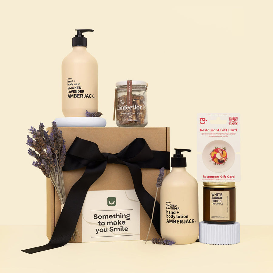 Gift Boxes NZ Free Delivery | Personalise with SmileBox – SmileBox Gifts